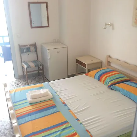 Hotel Katerina Piso Livadi